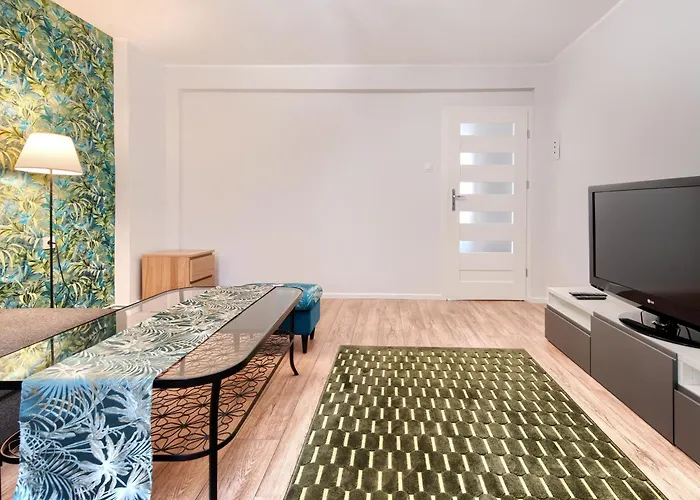 Platinium Red Brick Apartment - Bema